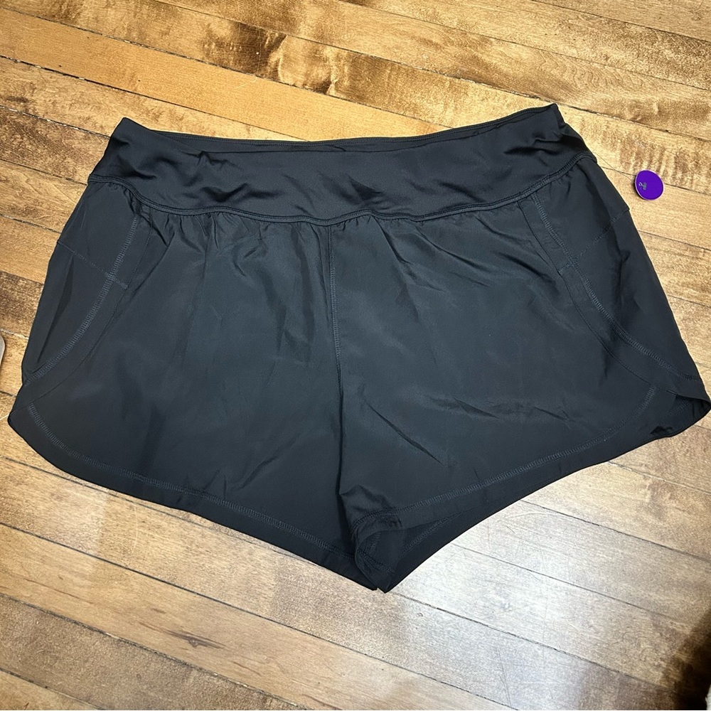 Xersion Studio loose fit black active shorts NEW 0X Womens Plus Size